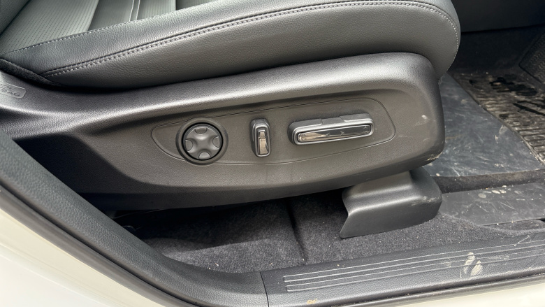 Honda CR-V 2.0 eHEV Advance 5dr eCVT Hybrid Estate